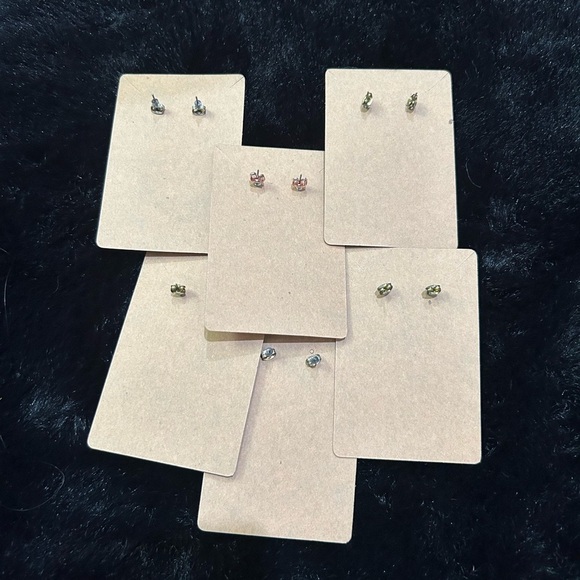 Set of 6 Assorted Stud Earrings – Novelty & Gemstone-Inspired Designs - Picture 10 of 10